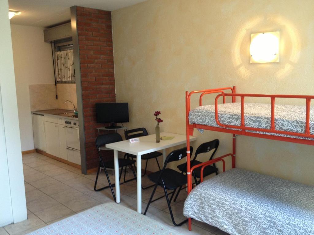 Residence Tell Chiasso Room photo